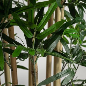 Planta Bambú de estilo colonial fabricado en poliéster en color verde. Producto plegable.
