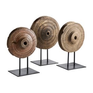 Figura decorativa j 3 polea. Fabricado en madera de mango combinado con hierro.