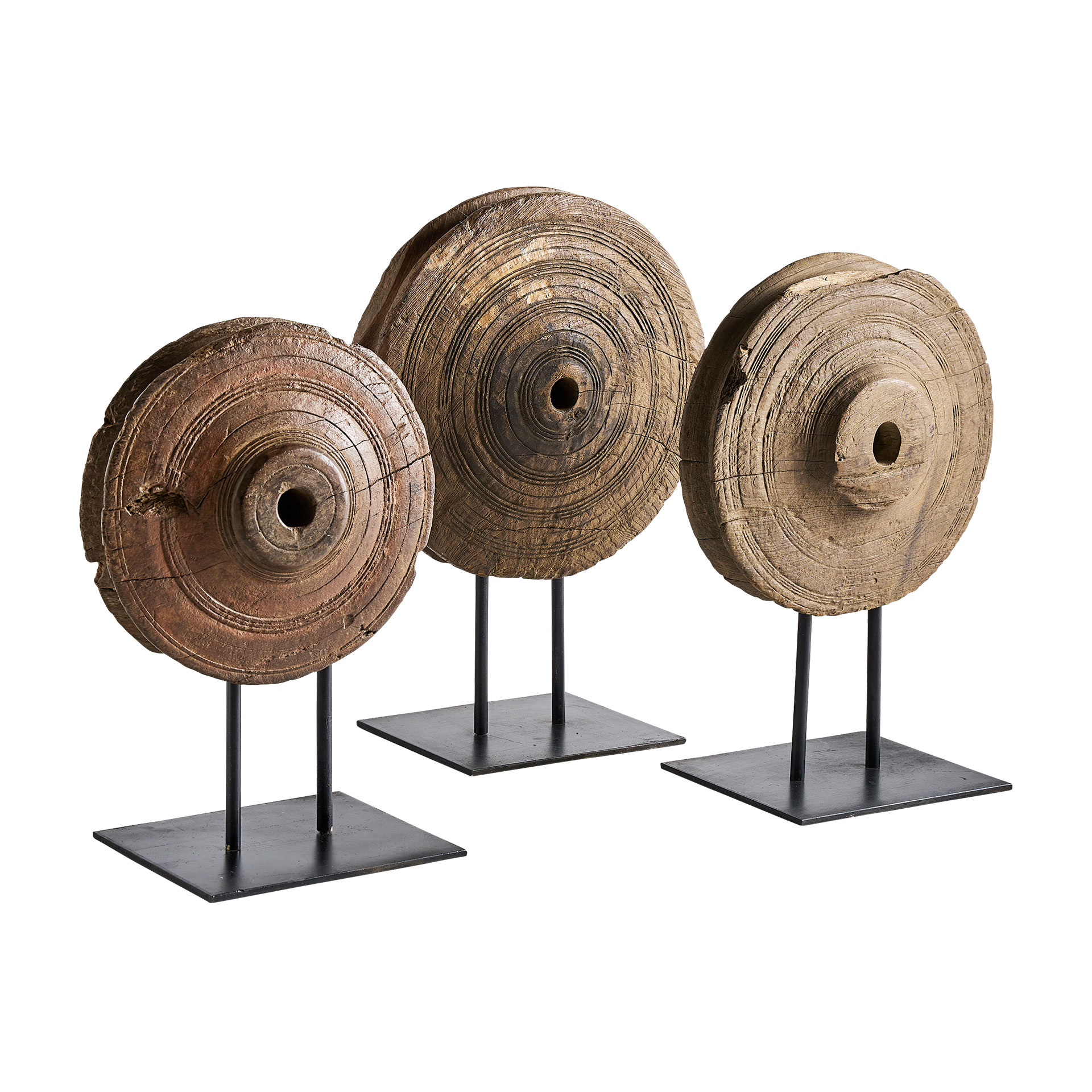 Figura decorativa j 3 polea. Fabricado en madera de mango combinado con hierro.