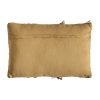 Cojín rectangular elgin de estilo vintage fabricado en yute en color beige con acabado killim. Producto desenfundable.