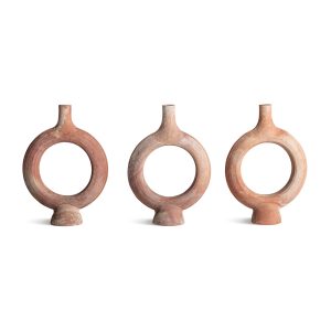 Jarrón Aike de estilo contemporáneo fabricado en arcilla en color tonos en marrón con acabado envejecido.