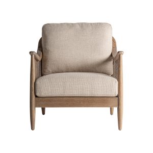 Sillón bolzano de estilo contemporáneo fabricado en madera de fresno en color marrón combinado con poliéster en color beige y espuma.