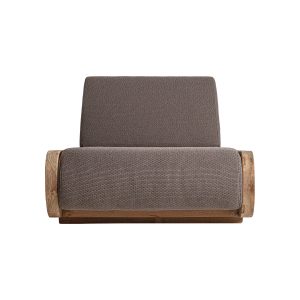 Tumbona corba de estilo colonial fabricado en madera de teka reciclada en color marrón con acabado natural combinado con polipropileno reciclado y espuma. Producto desmontable elevable desenfundable.