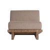 Sillón pure de estilo colonial fabricado en madera de teka reciclada en color marrón con acabado natural combinado con polipropileno reciclado en color beige y espuma. Producto desmontable desenfundable.