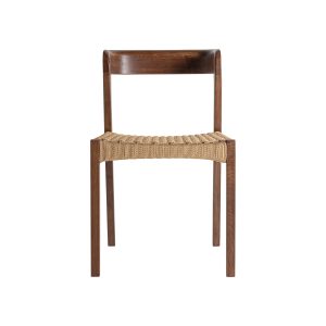 Silla tudelle de estilo colonial fabricado en madera roble en color marrón combinado con fibra natural.