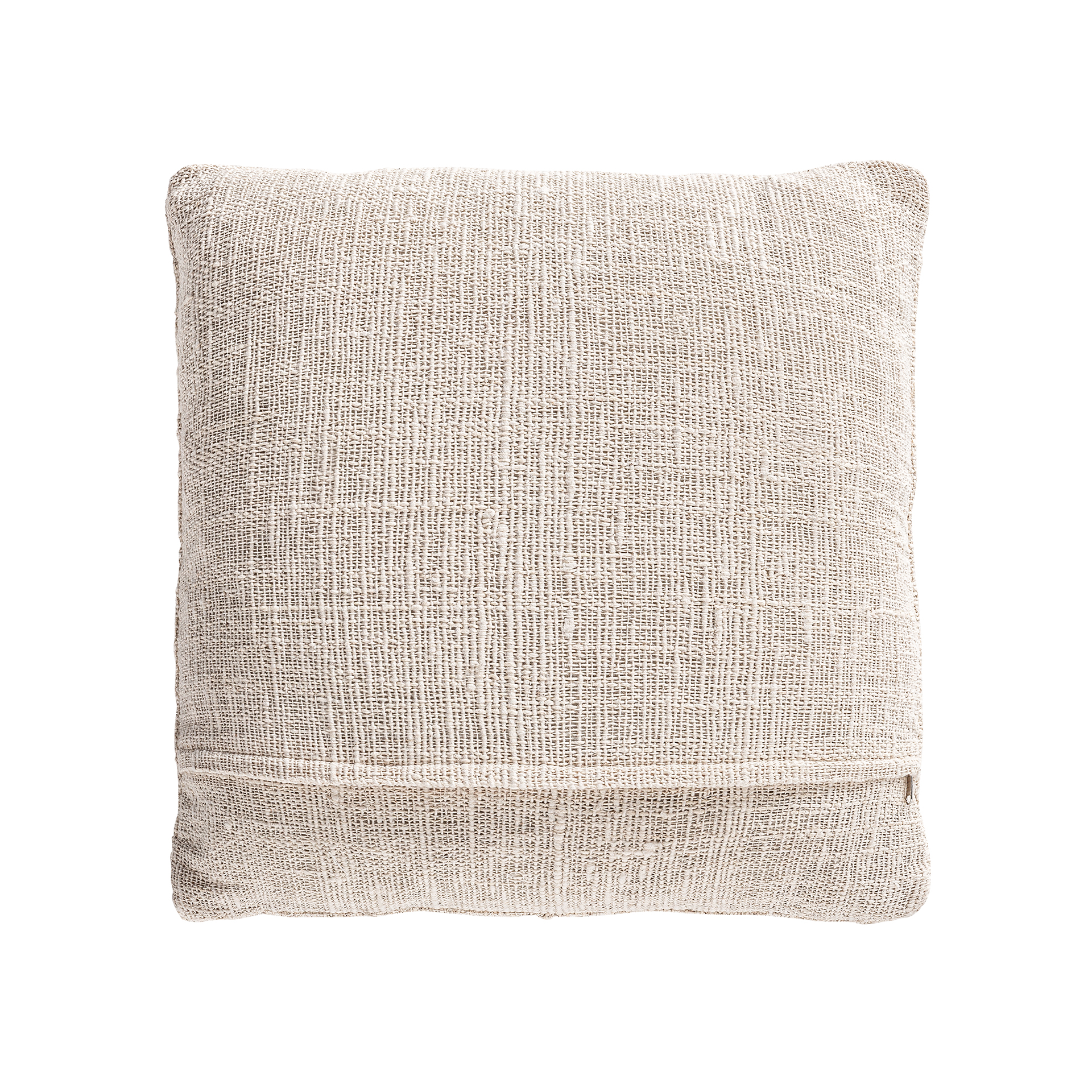 Cojín clancy de estilo provenzal fabricado en algodón en color blanco combinado con poliéster en color marrón.