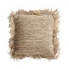 Cojín igotz en color beige de estilo boho. Fabricado en fibra natural combinado con poliéster.