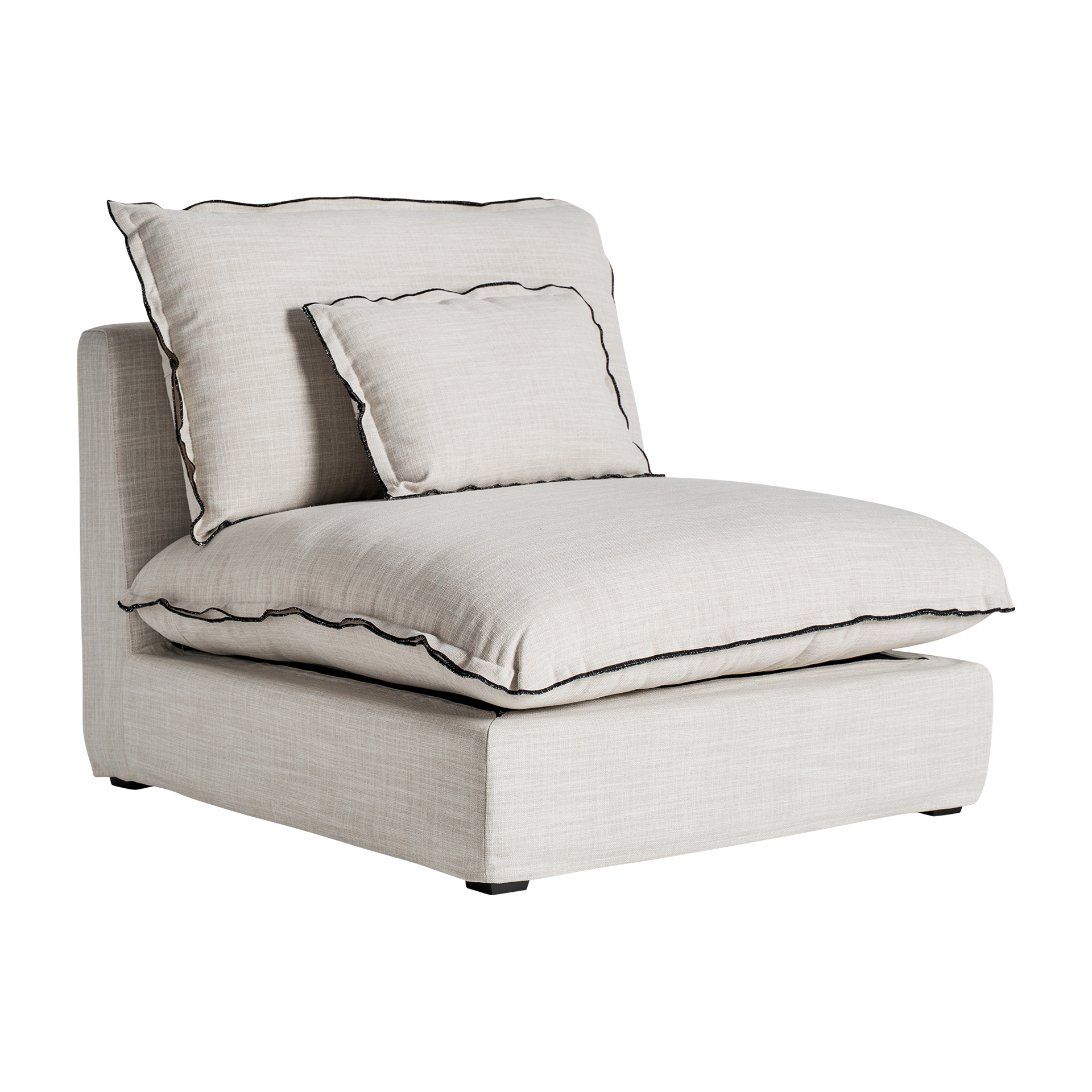 Módulo sofá central bief de estilo clásico fabricado en poliéster en color blanco roto combinado con madera de pino y espuma. Relleno: 65% espuma 20% fibra 10% pluma de pato 5% entretela. Producto desenfundable. Compatible con: 35595 35594 35597.