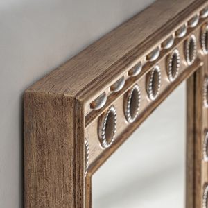 Espejo Mazet de estilo clásico fabricado en resina en color oro combinado con espejo.