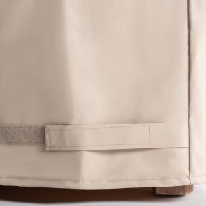 Funda protectora sillón Pure de estilo clásico fabricado en poliéster en color beige. Compatible con: 34919.