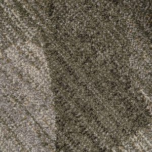 Alfombra lea de estilo clásico fabricado en poliéster en color tonos en verde en color beige.