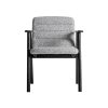 Silla Jacquard de estilo contemporáneo fabricado en madera de olmo en color negro combinado con poliéster en color gris.