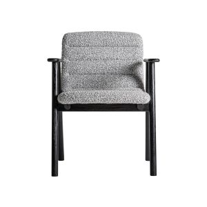 Silla Jacquard de estilo contemporáneo fabricado en madera de olmo en color negro combinado con poliéster en color gris.