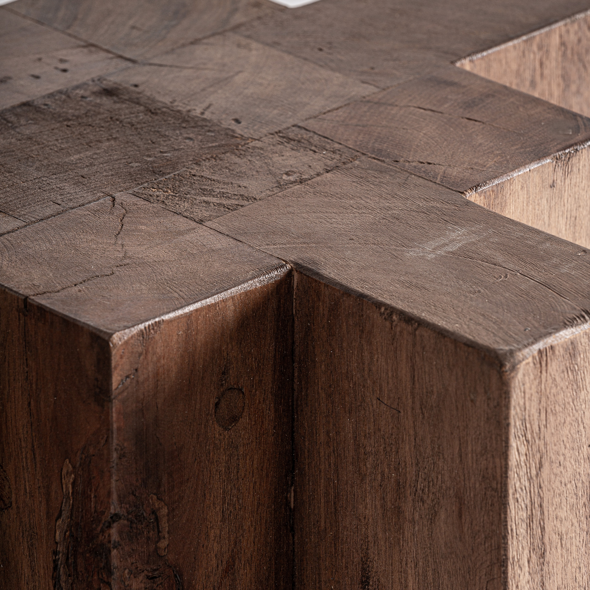 Mesa Auxiliar Brutalist - Imagen 3