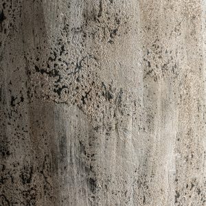 Tinaja Milaene de estilo clásico fabricado en hormigón armado en color gris con acabado envejecido.